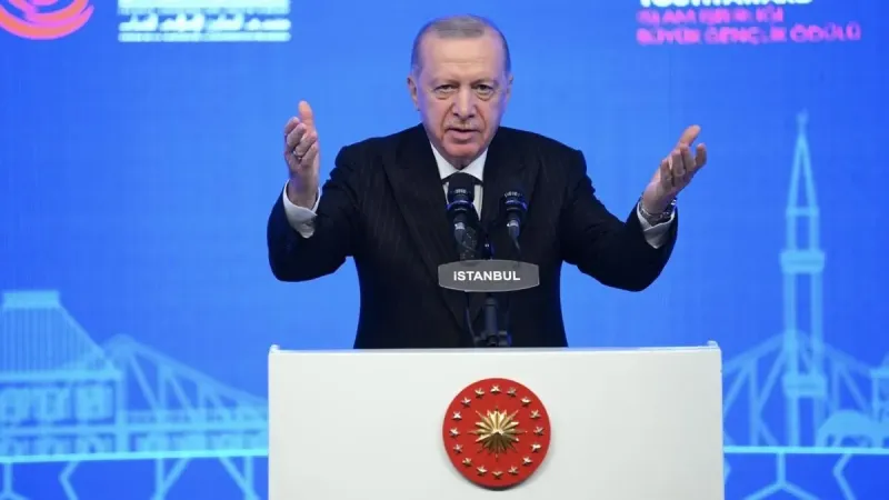 Erdoğan'dan Kritik İİT Zirvesi Mesajları! İstanbul'da Neler Söyledi?