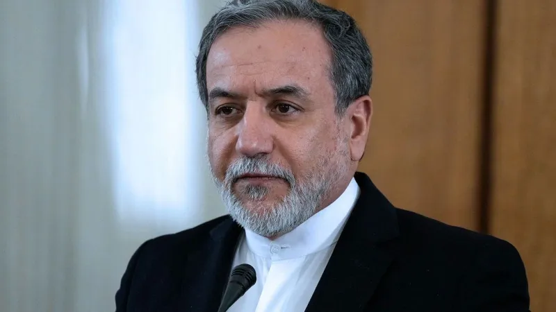 Arakçi'den Şok Sözler: İran Diplomasiyi Yeniden Mi Düşünüyor?