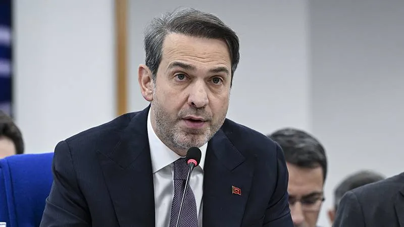 Suriye'ye Doğal Gaz İhracatı Başlıyor! Bakan Bayraktar Tarih Verdi