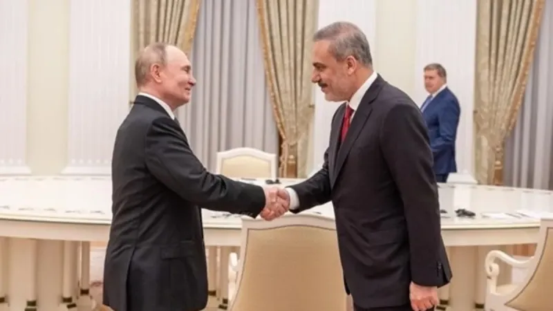 Bakan Fidan'dan Rusya'ya kritik ziyaret: Putin ile görüştü