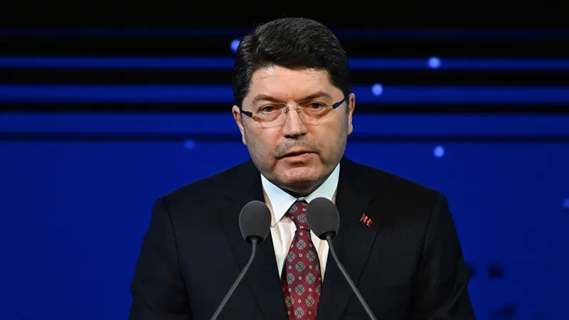 Bakan Tunç: Yıl sonuna kadar kadastro davalarını sıfırlamayı hedefliyoruz