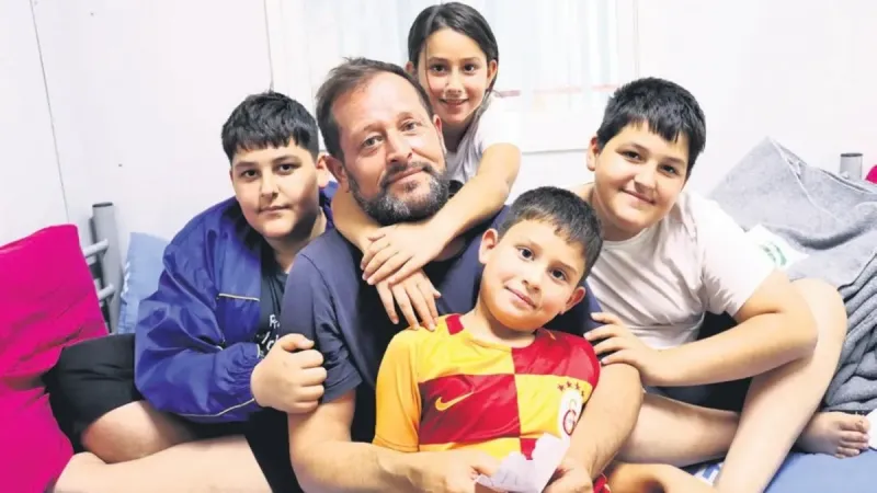 Depremde ailesini kaybetti, çocukları için hayata tutundu