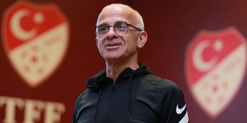 Oğuz Çetin Fenerbahçe'den Kovuluyor Mu? Şok İddia!