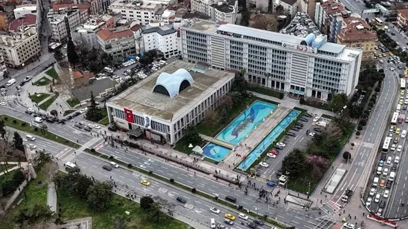 İBB'ye yönelik yolsuzluk soruşturmasında gözaltına alınan şüphelilerin ifade işlemleri başladı