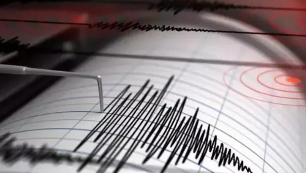 İran'da korkutan deprem
