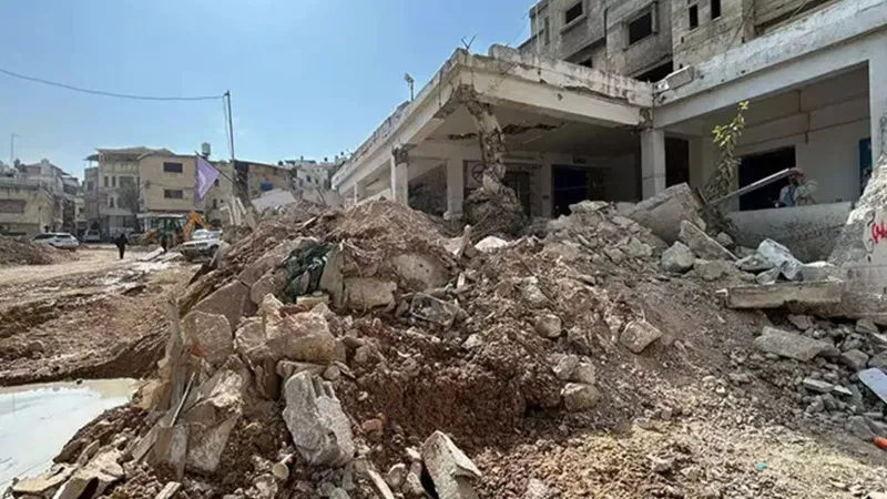 İsrail'den Suriye'ye hava saldırısı