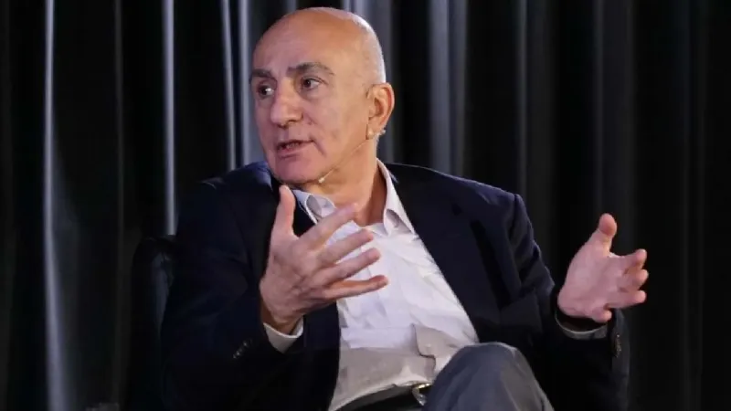 Mahfi Eğilmez'den Hürmüz Boğazı Yorumu: Gerilim Piyasaları Etkiler mi?