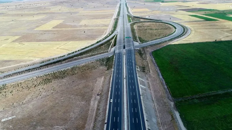 İstanbul Ankara Arası 80 Dakika mı? Süper Hızlı Tren Geliyor!