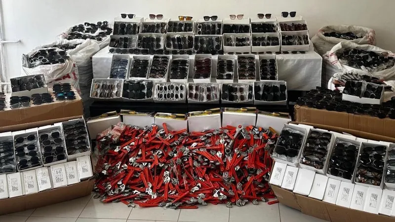 34 Milyonluk Sahte Gözlük Operasyonu! Şanlıurfa'da Neler Oldu?