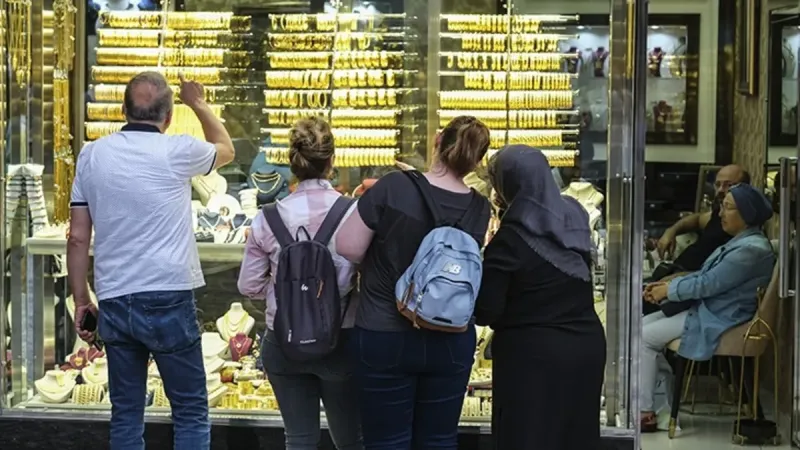Altın Yükselişe Devam Mı Edecek? İşte Uzman Yorumu!