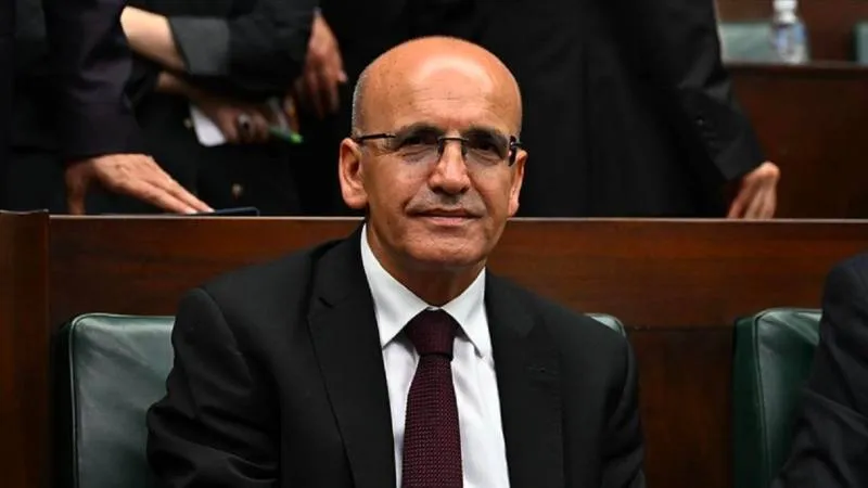 Şimşek'ten Sanayi Üretimi Yorumu: İhracat Dayanacak Mı?