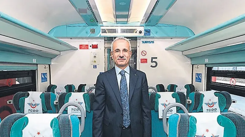 Uraloğlu'ndan Müjde! 30 Bin Kilometre Yol İçin Geri Sayım Başladı
