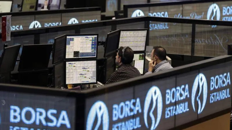Borsa İstanbul'da BIST 100 Endeksi İlk Yarıda Yüzde 5,93 Geriledi