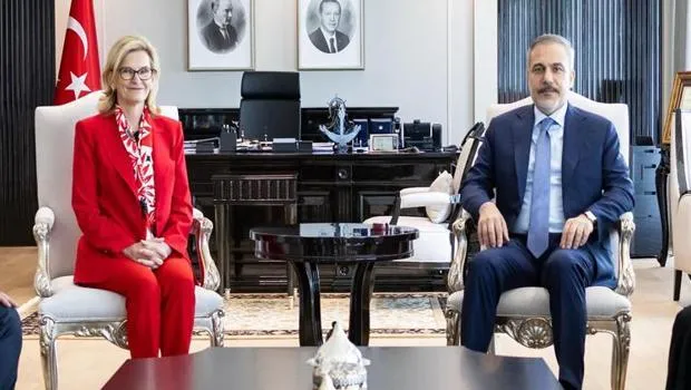 Hakan Fidan'dan Sürpriz Zirve! Telekomünikasyon Lideri Ankara'da