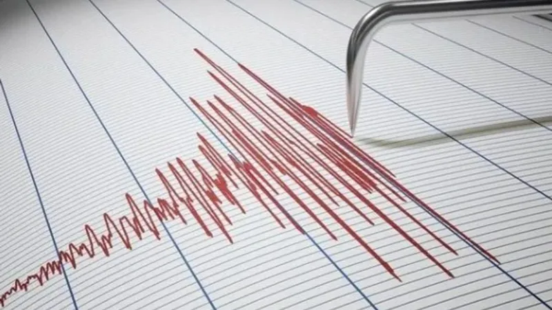 Ege'de Korkutan Deprem! Bodrum Sallandı mı? İşte Detaylar