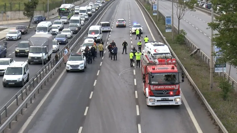 Tuzla'da Feci Kaza: 1 Ölü, 4 Yaralı! İşte Detaylar