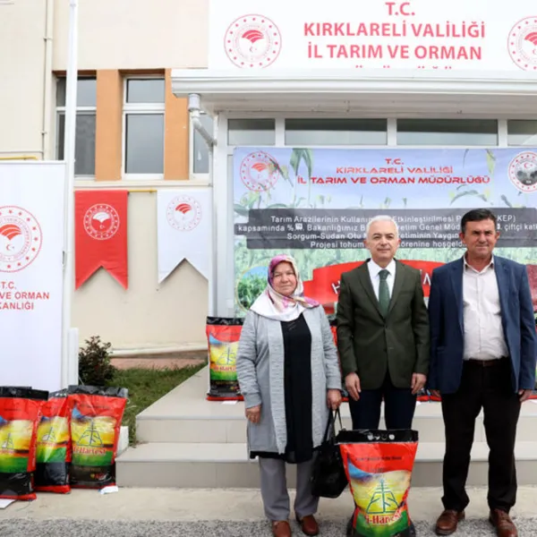 Kırklareli'nde Kuraklığa Çözüm: Sorgum Otu Tohumu Dağıtıldı!