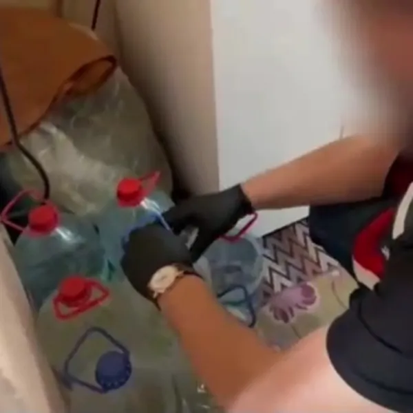 Mersin'de Sahte İçki Operasyonu! Şok Eden Detaylar Ortaya Çıktı