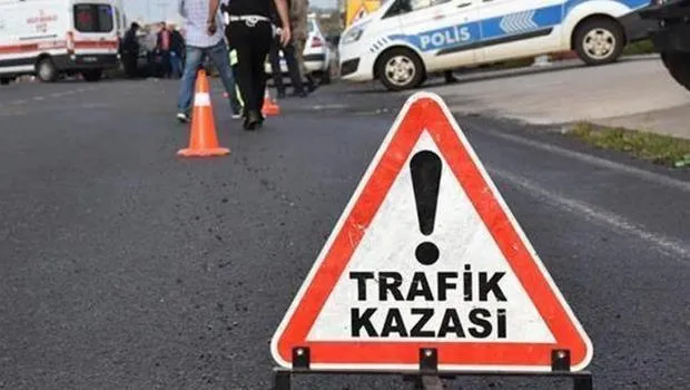 Feci Kaza: Motosikletli Çift Can Verdi! Alaşehir'de Korkunç Anlar
