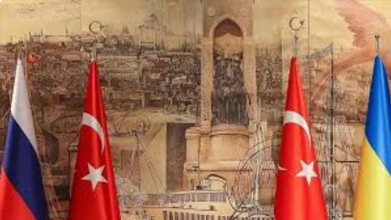 İstanbul'da Barış Umudu! Rusya ve Ukrayna Heyetleri Dolmabahçe'de Buluşuyor