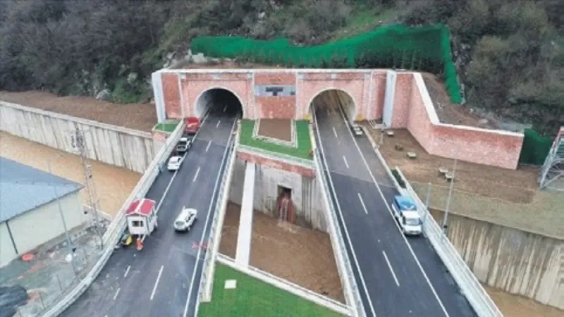 Zigana Tüneli'nden Rekor Geçiş! Sırrı Ne?