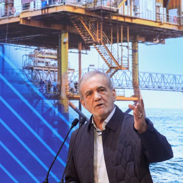 Pezeşkiyan'dan ABD'ye Rest: Baskılarınız Sökmez!
