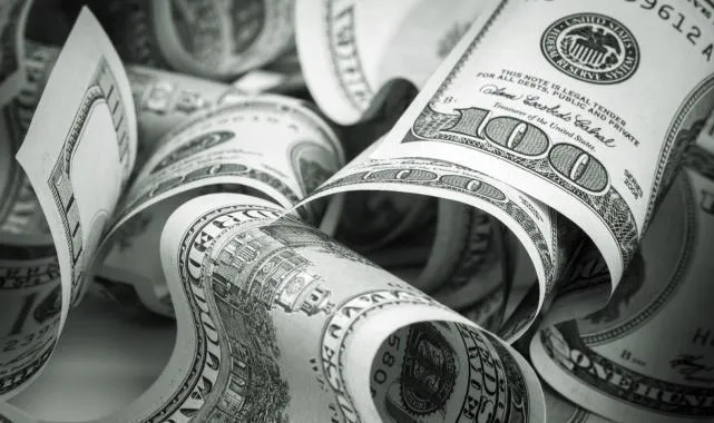 Son Dakika : Dolar/TL 40,55 seviyesinden işlem görüyor