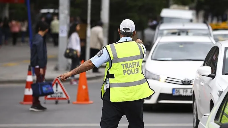 Trafikte Şok Gelişme! 85 Bin Sürücüye Ceza Yağdı!