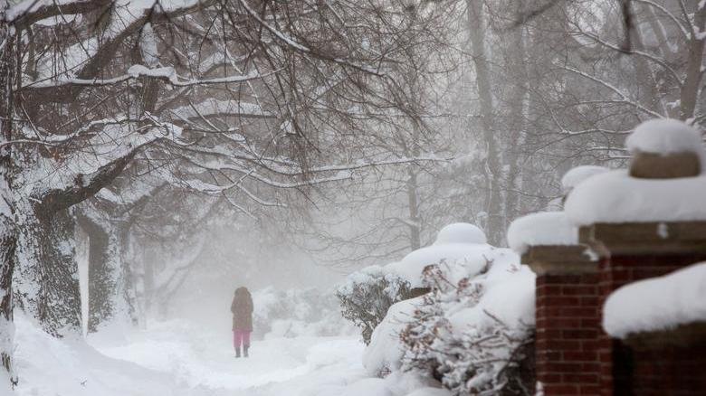 abdde-bombogenesis-alarmi-5-eyalette-acil-durum-ilan-edildi-qPVCY3dJ.jpg