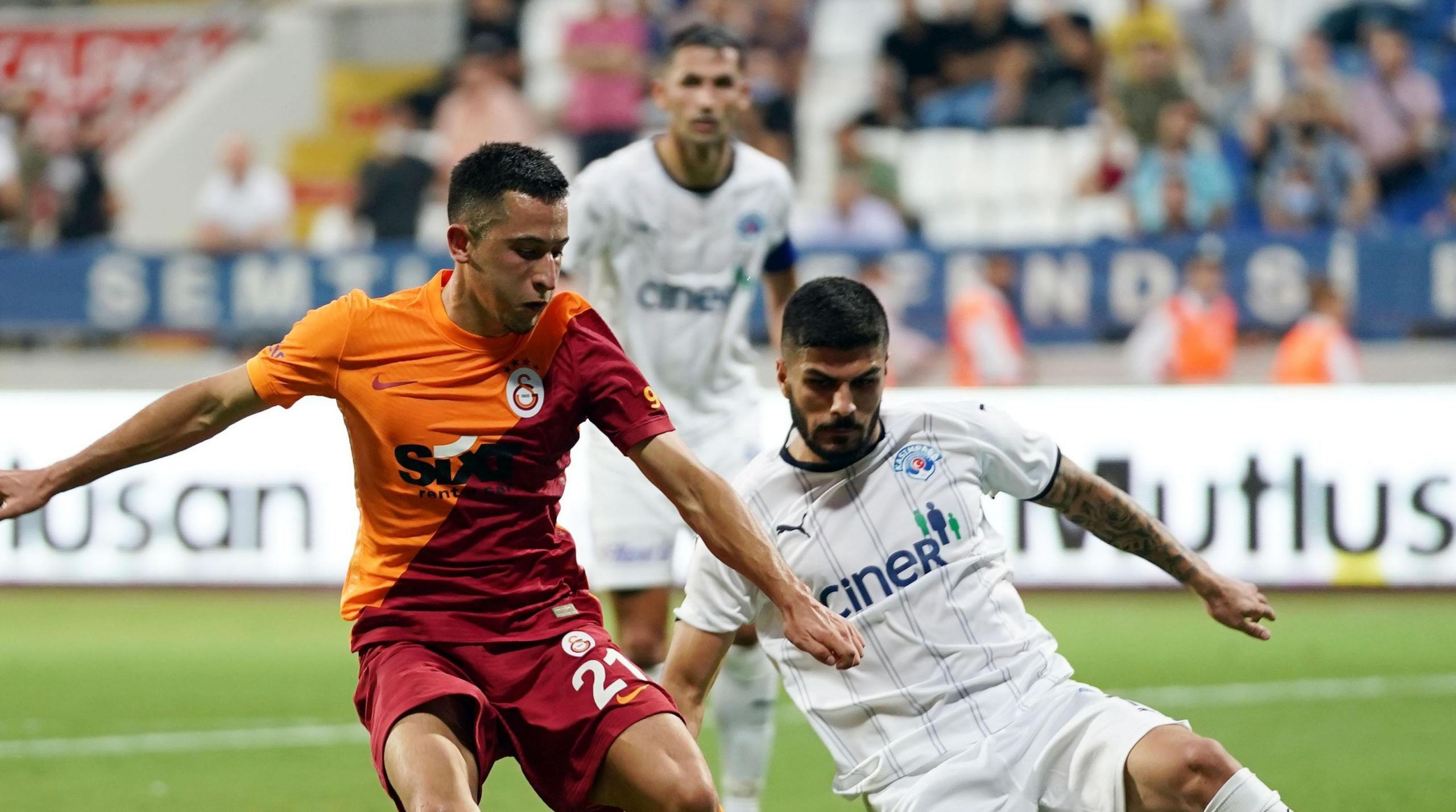 galatasaray-ile-kasimpasa-36-kez-karsilasacak-DNFqr6Lr.jpg