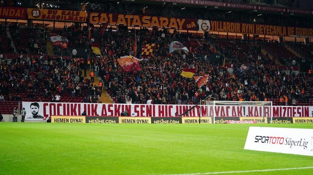 galatasaray-kasimpasa-macinda-ahmet-calik-unutulmadi-leY1Yeas.jpg