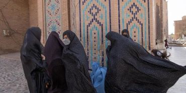afganistanda-universiteler-kiz-ogrenciler-icin-yeniden-aciliyor-erkek-ve-kiz-ogrenciler-ayri-siniflarda-egitim-alacak-ZwkJwzzs.jpg