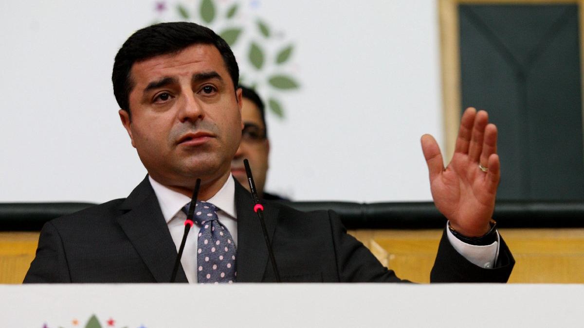 aihmden-demirtas-ve-hdpli-40-vekil-hakkinda-dikkat-ceken-karar-1PXMRpwv.jpg