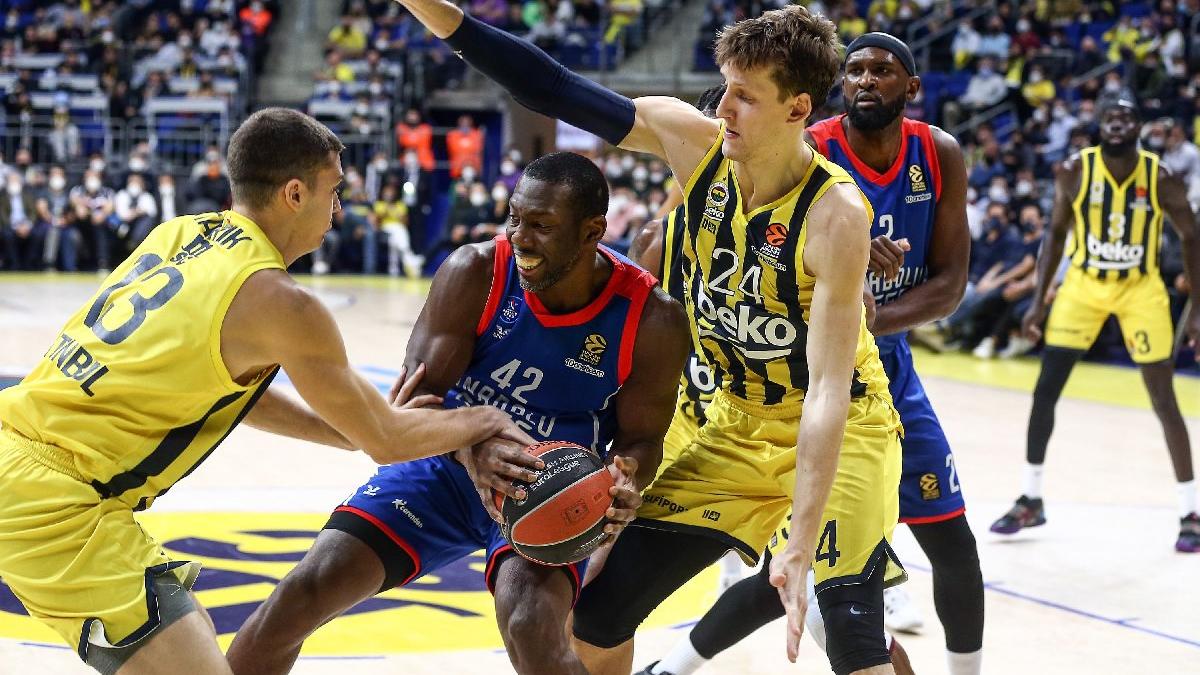 anadolu-efes-fenerbahce-bekoyu-yenip-sampiyon-oldu-A5kcFzVX.jpg