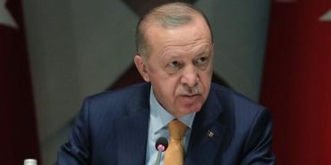 cumhurbaskani-erdogan-bizi-eve-hapsettiler-uJhF7uTE.jpg