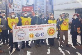 egitim-emekcilerinden-meclise-cagri-ogretmenlik-meslek-kanunu-tasarisi-geri-cekilmelidir-5NjzpOYl.jpg