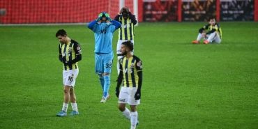 fenerbahce-bastan-sona-fiyasko-SG1cRSqP.jpg