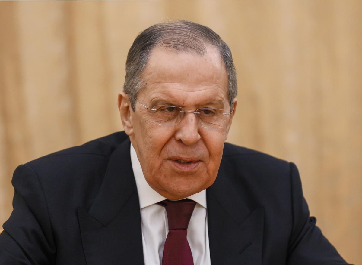 lavrov-rusyaya-hava-sahalari-kapatildigi-icin-cenevredeki-toplantiya-gidemeyecek-8hNJUTix.jpg