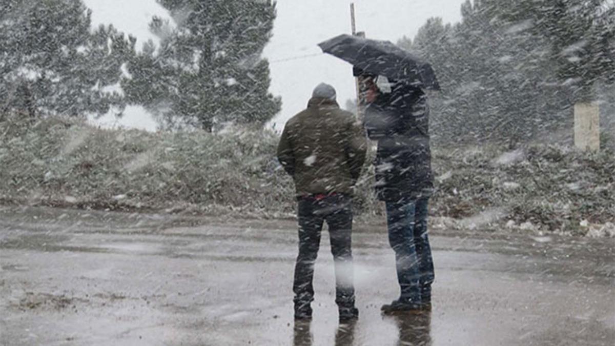 meteorolojiden-hava-durumu-aciklamasi-15-il-icin-kar-uyarisi-zTbrHZAh.jpg