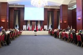 ak-parti-kadin-kollarinca-istisare-ve-degerlendirme-toplantisi-yapildi-uFNTY6Bx.jpg