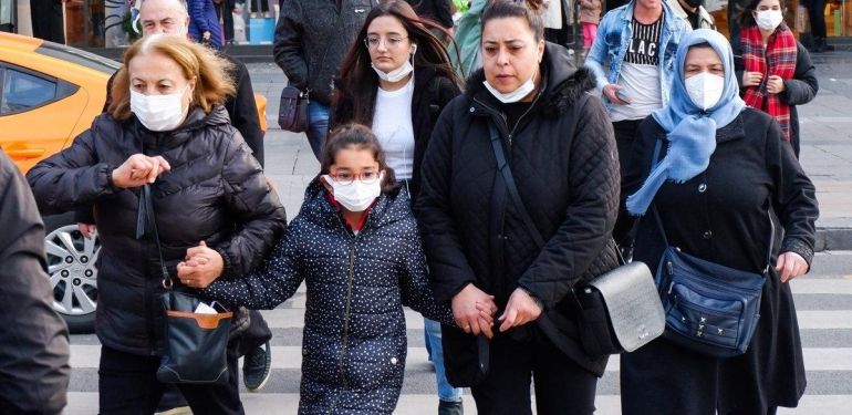 Coronada son durum ne? 10 Mart 2022 vaka ve vefat sayısı açıklandı