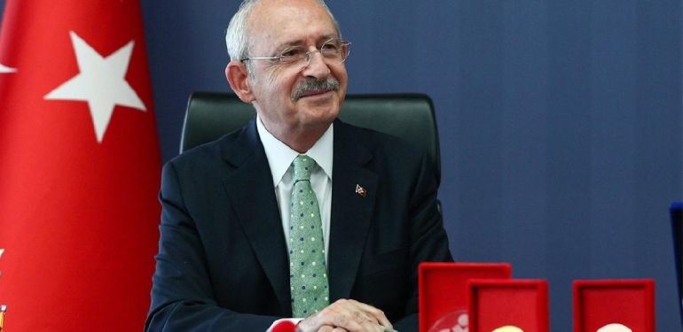 Kılıçdaroğlu’ndan Bahçeli’ye emojili yanıt